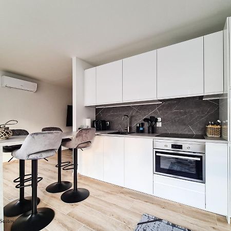 St Antoni Suite2 Stilvolle Ferienwohnung Mit Parkplatz In Eisenstadt Exterior foto