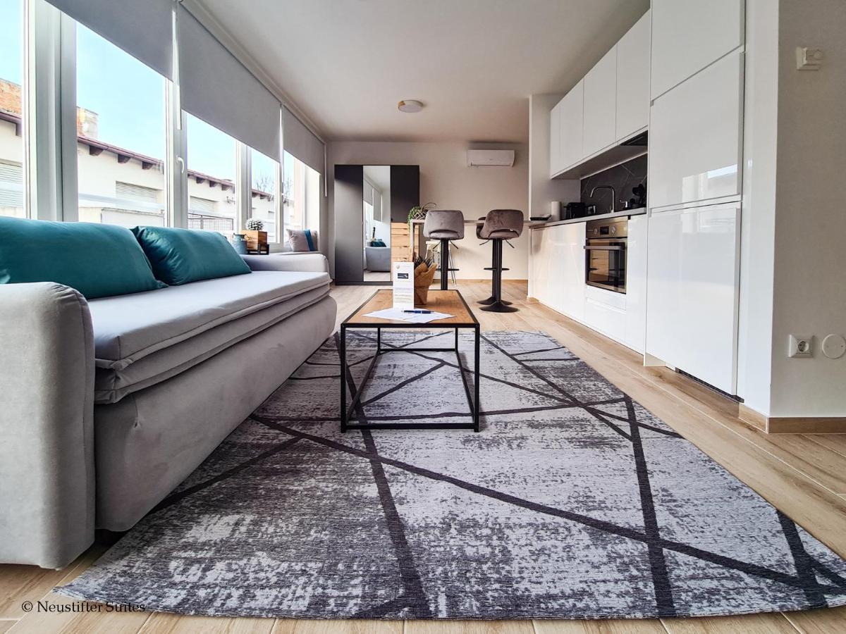 St Antoni Suite2 Stilvolle Ferienwohnung Mit Parkplatz In Eisenstadt Exterior foto
